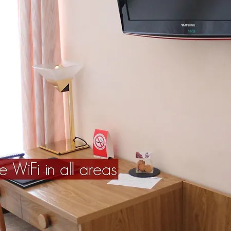 Szálloda Lodge, Pool & Garden Retreat Ascona