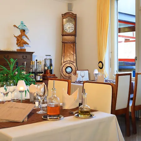 Lodge, Pool & Garden Retreat Ξενοδοχείο 3*