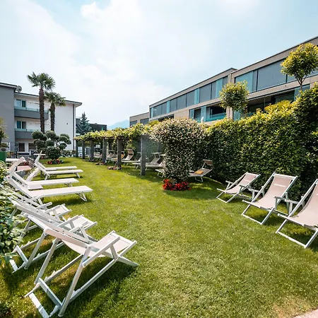 Ξενοδοχείο Lodge, Pool & Garden Retreat 3*
