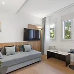 Lodge, Pool & Garden Retreat 3*