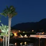 Lodge, Pool & Garden Retreat 酒店