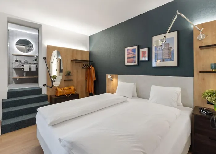 Lodge, Pool & Garden Retreat 아스꼬나