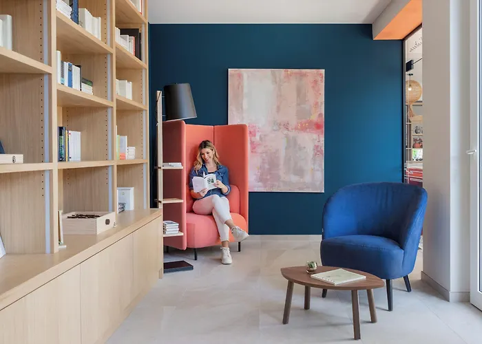 Lodge, Pool & Garden Retreat 호텔 3*