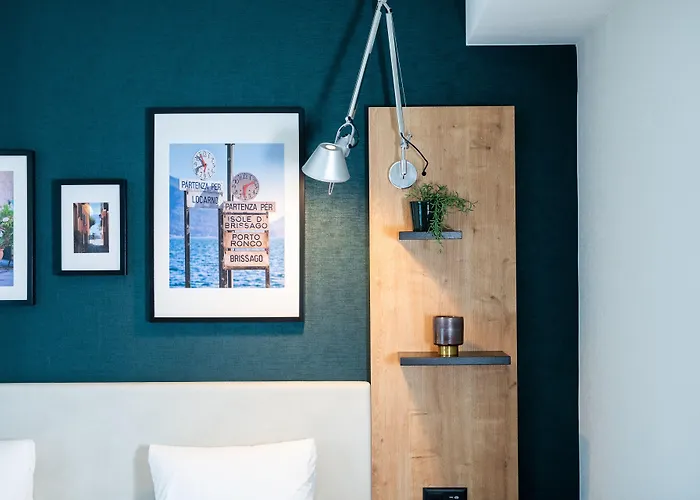 Lodge, Pool & Garden Retreat 호텔 3*